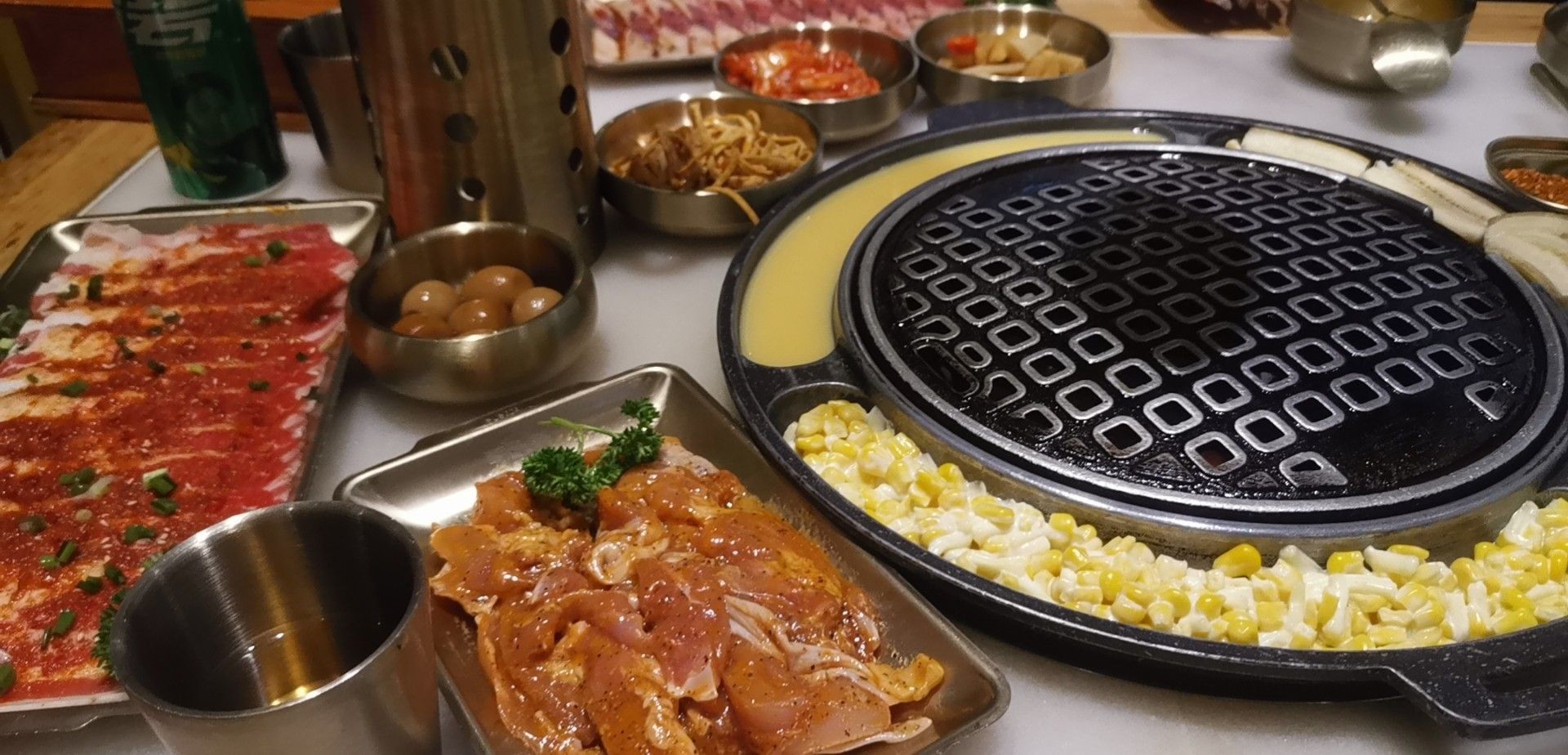 200㎡ 日式烧肉店：人员、桌数、翻台率的实表配置方案