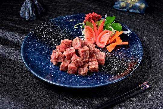 日式烤肉培训：牛肉粒通常用哪个部位？选对部位，口感差十倍！🥩🔥