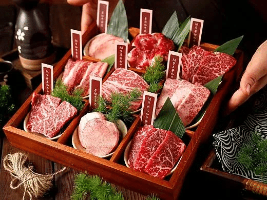 为什么高端烧肉店敢卖298元一份牛肉？真正卖的不是牛肉，而是价值感🥩